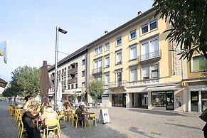 Quiet Oasis In Riva Heart