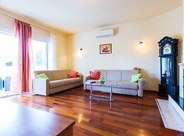 Elegant and Lavish Leisure Apartments Zadar With Outdoor Pool