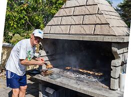 Elegant and Lavish Leisure Apartments Zadar With Outdoor Pool