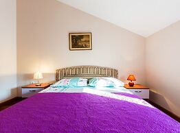 Elegant and Lavish Leisure Apartments Zadar With Outdoor Pool