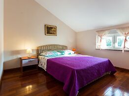 Elegant and Lavish Leisure Apartments Zadar With Outdoor Pool