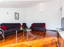 Elegant and Lavish Leisure Apartments Zadar With Outdoor Pool