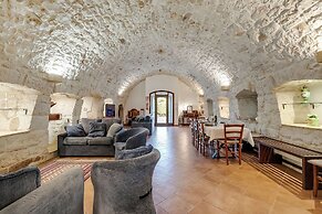 Masseria Pitorre With Pool