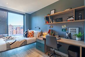 Student Only Benson Yard