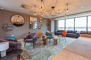 Student Only Benson Yard