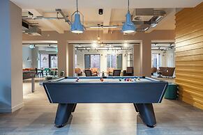 Student Only Benson Yard