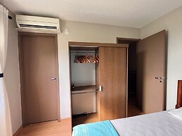 Quarto Privativo com Suite e Ar