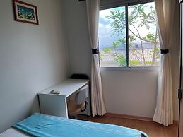 Quarto Privativo com Suite e Ar