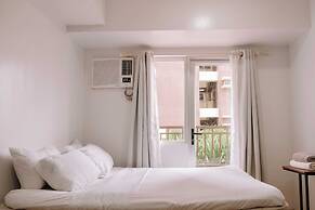 The Ultimate Chill Crib