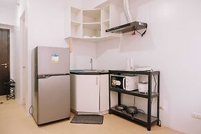 The Ultimate Chill Crib