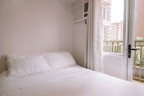 The Ultimate Chill Crib