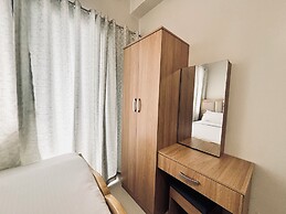 A Simple Yet Cozy Studio