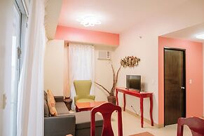 Spacious & Cozy Urban Oasis