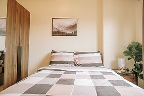 Spacious & Stylish City Haven