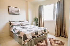 Spacious & Stylish City Haven