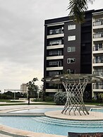 Spacious & Stylish City Haven