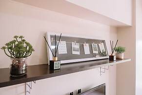 A Dreamy Escape for Three