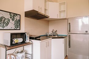 A Dreamy Escape for Three