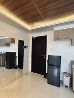 A Smooth & Cozy City Loft