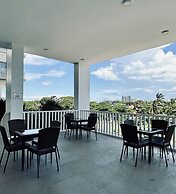 A Smooth & Cozy City Loft