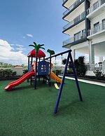 A Smooth & Cozy City Loft