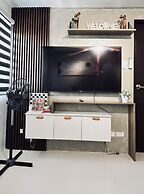 A Smooth & Cozy City Loft