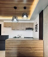 A Smooth & Cozy City Loft