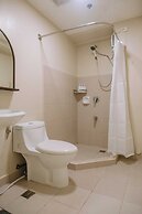 Pool & Garden Tranquility