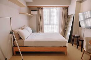 Serene Zen Studio Retreat