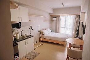 Serene Zen Studio Retreat