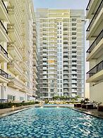 A Luxurious 1BR Apartment