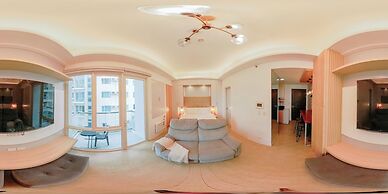 A Warm & Cozy City Studio