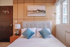 Elegant Living in the City