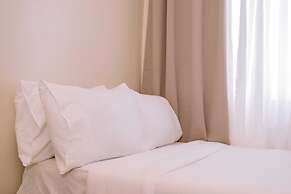 A Relaxing Poolside Stay