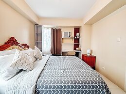 Elegant 2 Bedrooms With Pool View