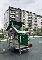 Spacious 1 Bedroom With a View