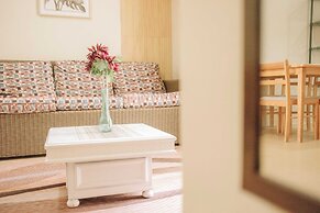 Spacious 1 Bedroom With a View