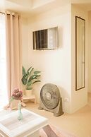 Spacious 1 Bedroom With a View