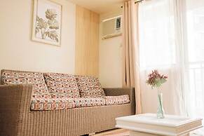 Spacious 1 Bedroom With a View