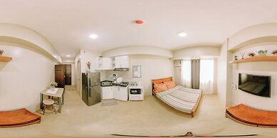 Affordable & Luxe Retreat