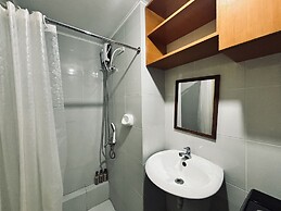 Barkada Getaway Near Esplanade