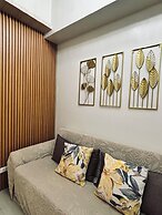 The Elegant City Hideaway