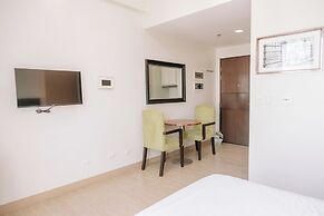 Stunning Cityscape Hideout