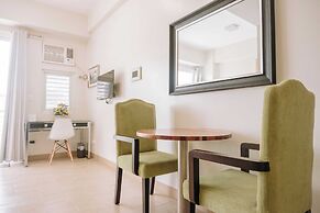 Stunning Cityscape Hideout