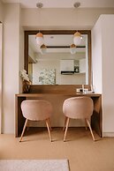 Chic & Stylish Urban Hideout