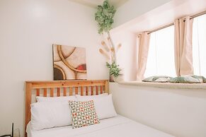 Tropical Bliss in the Metro