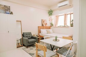 Tropical Bliss in the Metro