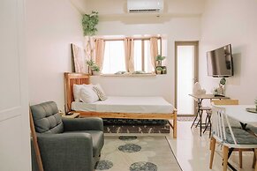 Tropical Bliss in the Metro