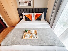 Luxe City Studio Hideaway