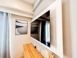 Luxe City Studio Hideaway